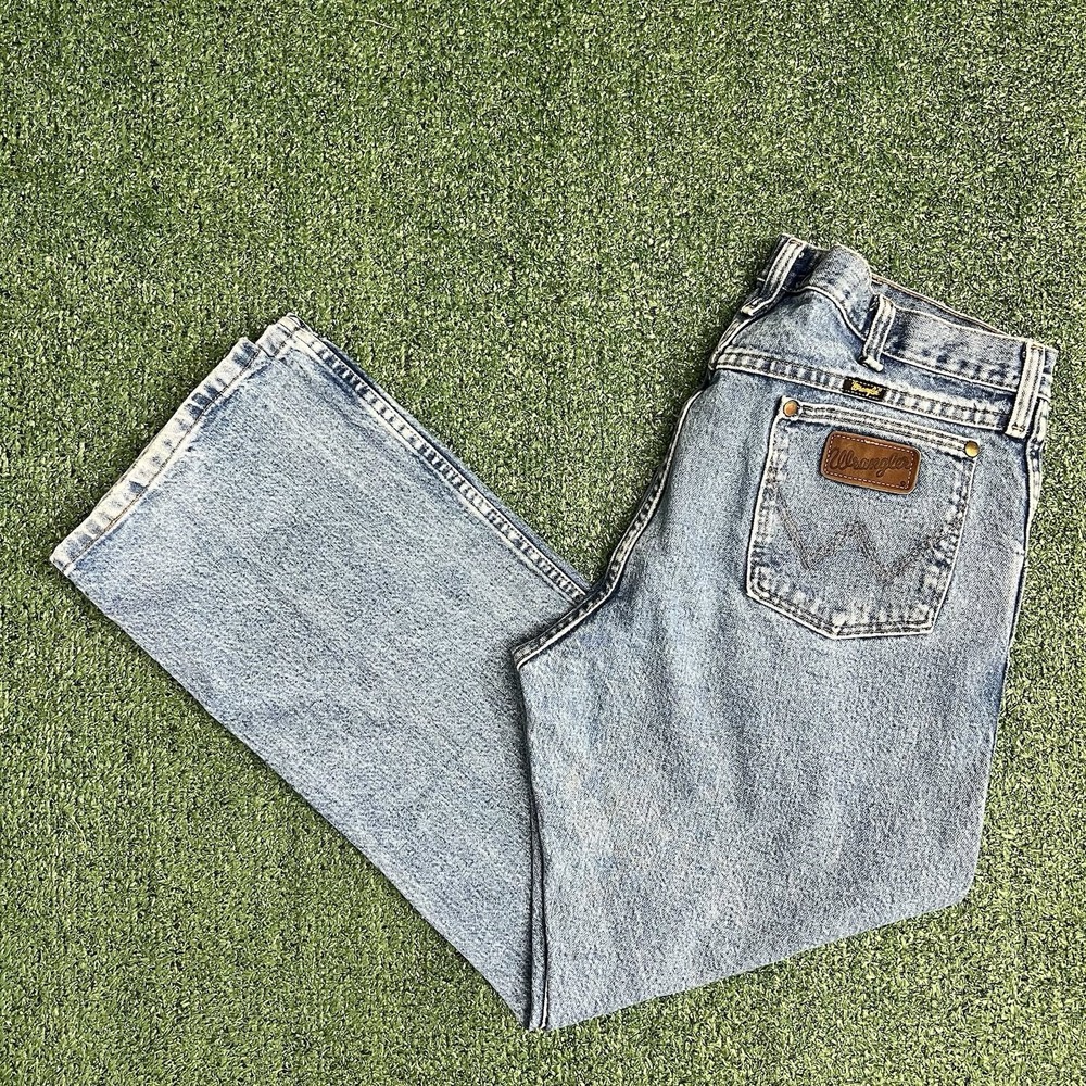 Wrangler 47MWZ Premium Performance Cowboy Cut Stonewash Jeans 35x30 Regular Fit
